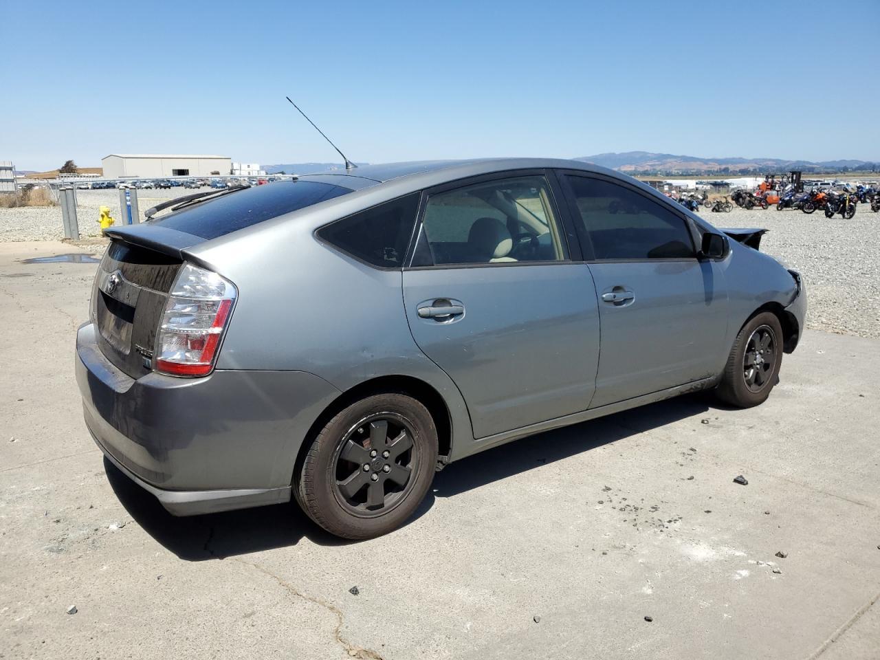 2005 Toyota Prius - Image 3