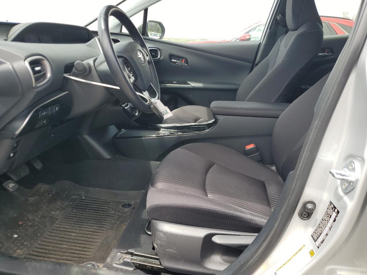 2022 Toyota Prius Prime Le - Фото 7