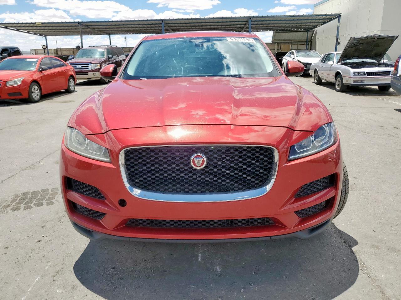 2018 Jaguar F-Pace Premium - Image 5