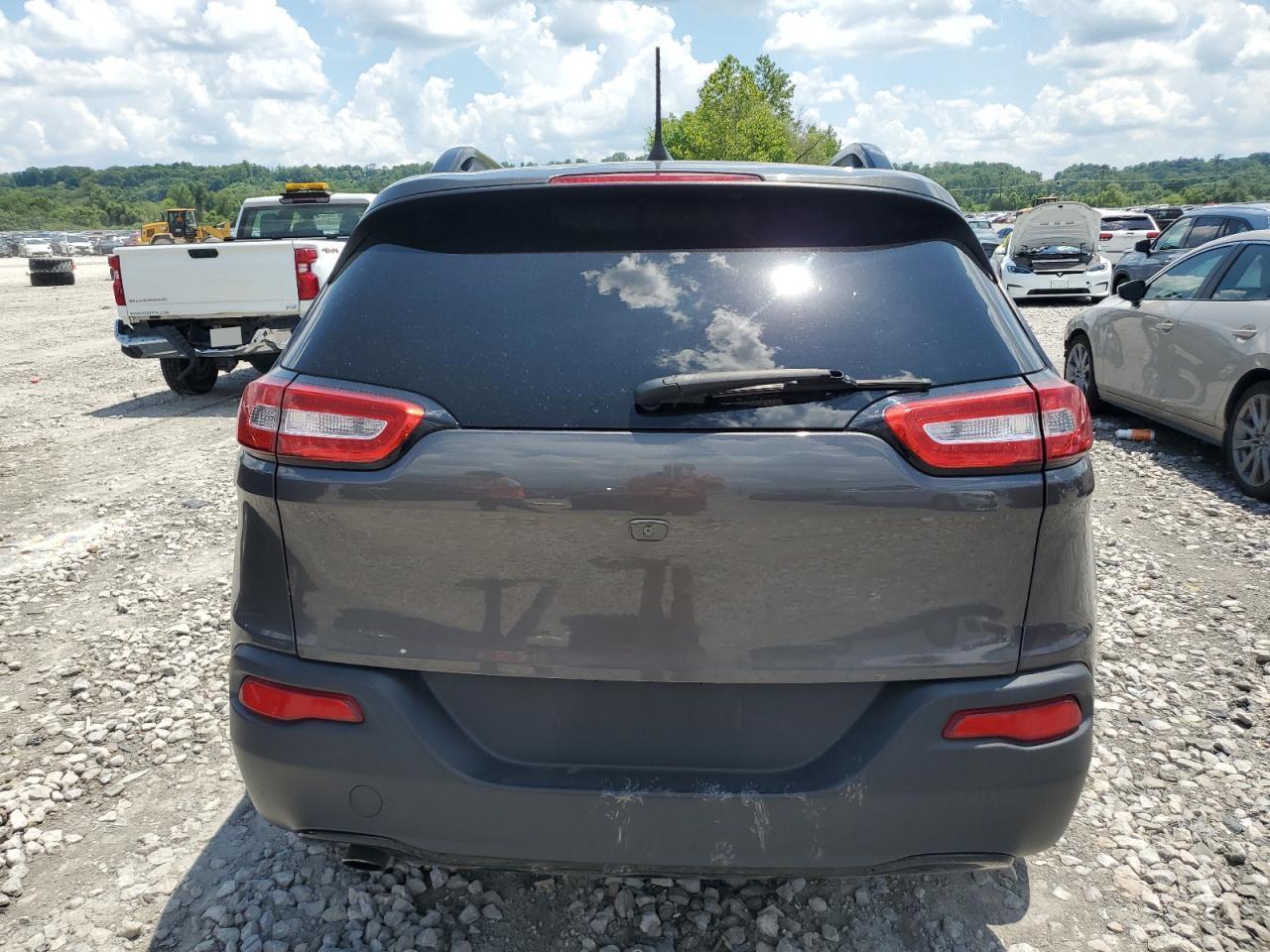 2018 Jeep Cherokee Latitude - Фото 6