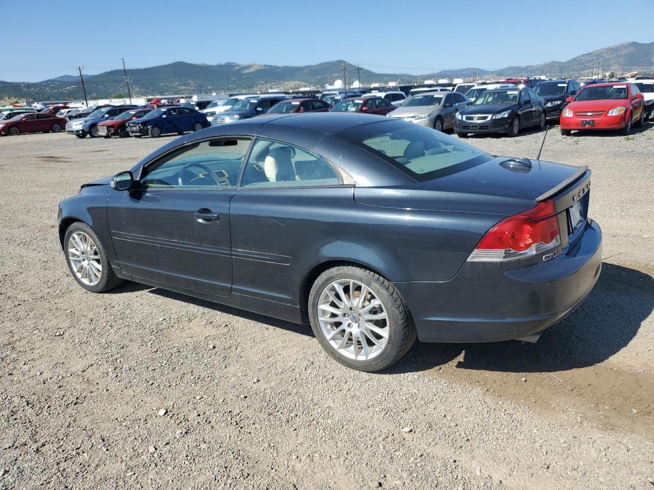 2009 Volvo C70 T5 - Image 2