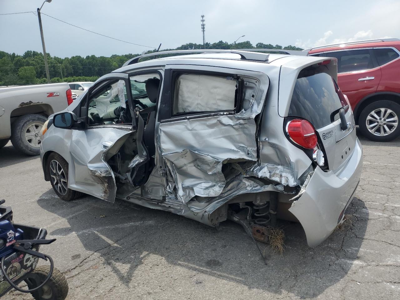 2014 Chevrolet Spark 2Lt - Фото 2