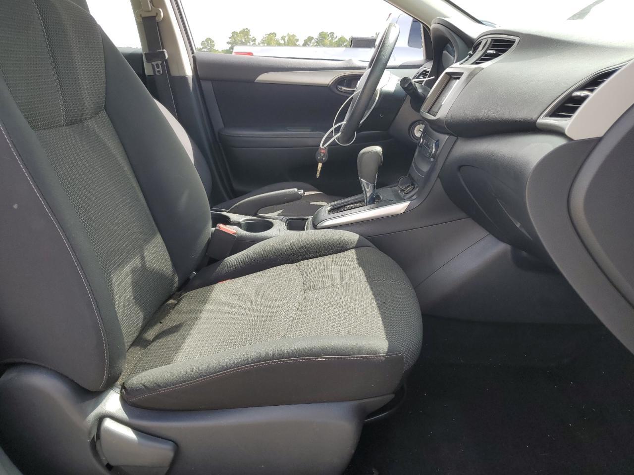 2016 Nissan Sentra S - Фото 7