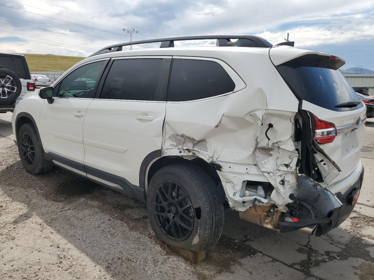 2022 Subaru Ascent Limited - Фото 2