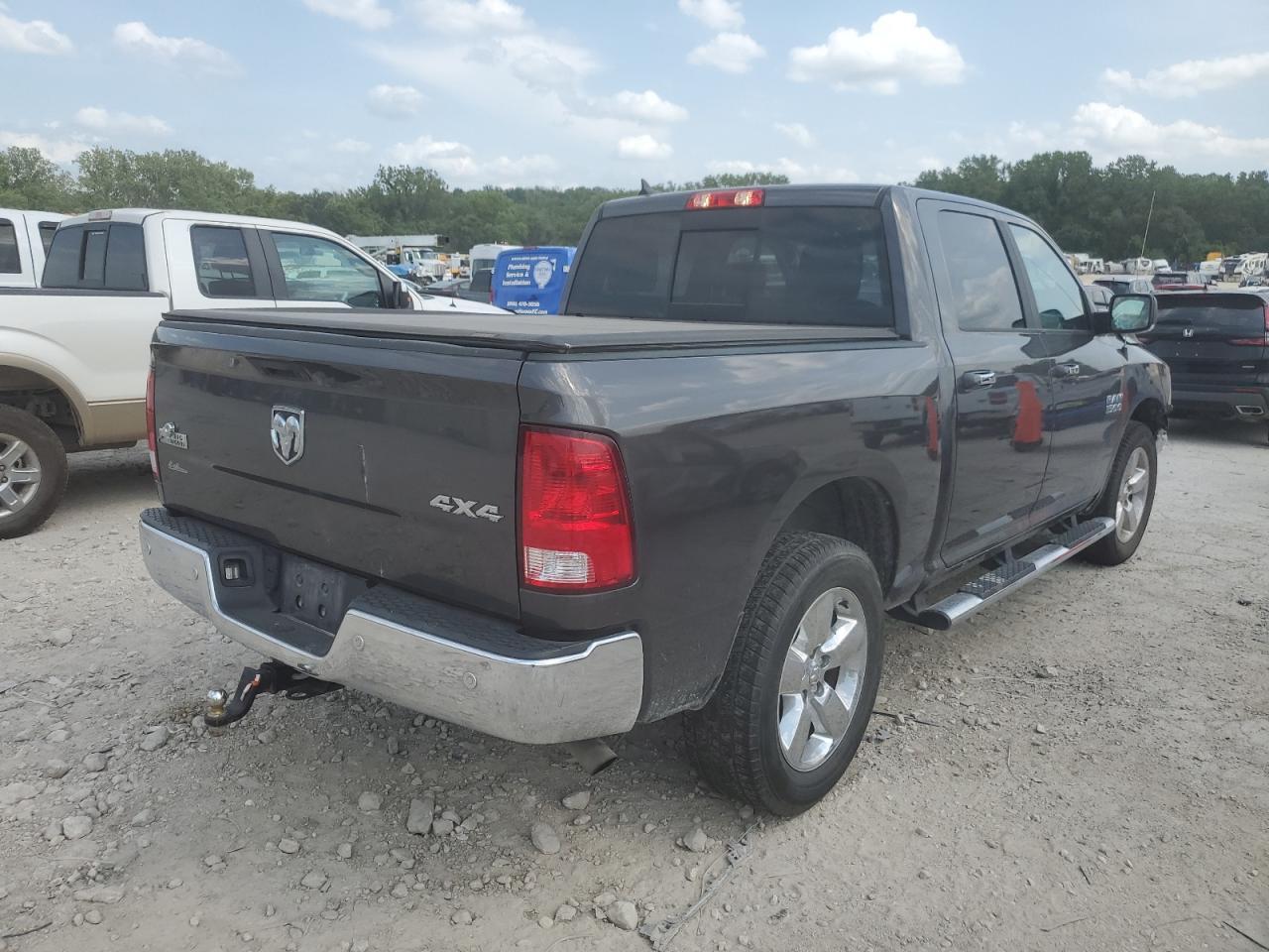 2018 Ram 1500 Slt - Фото 3
