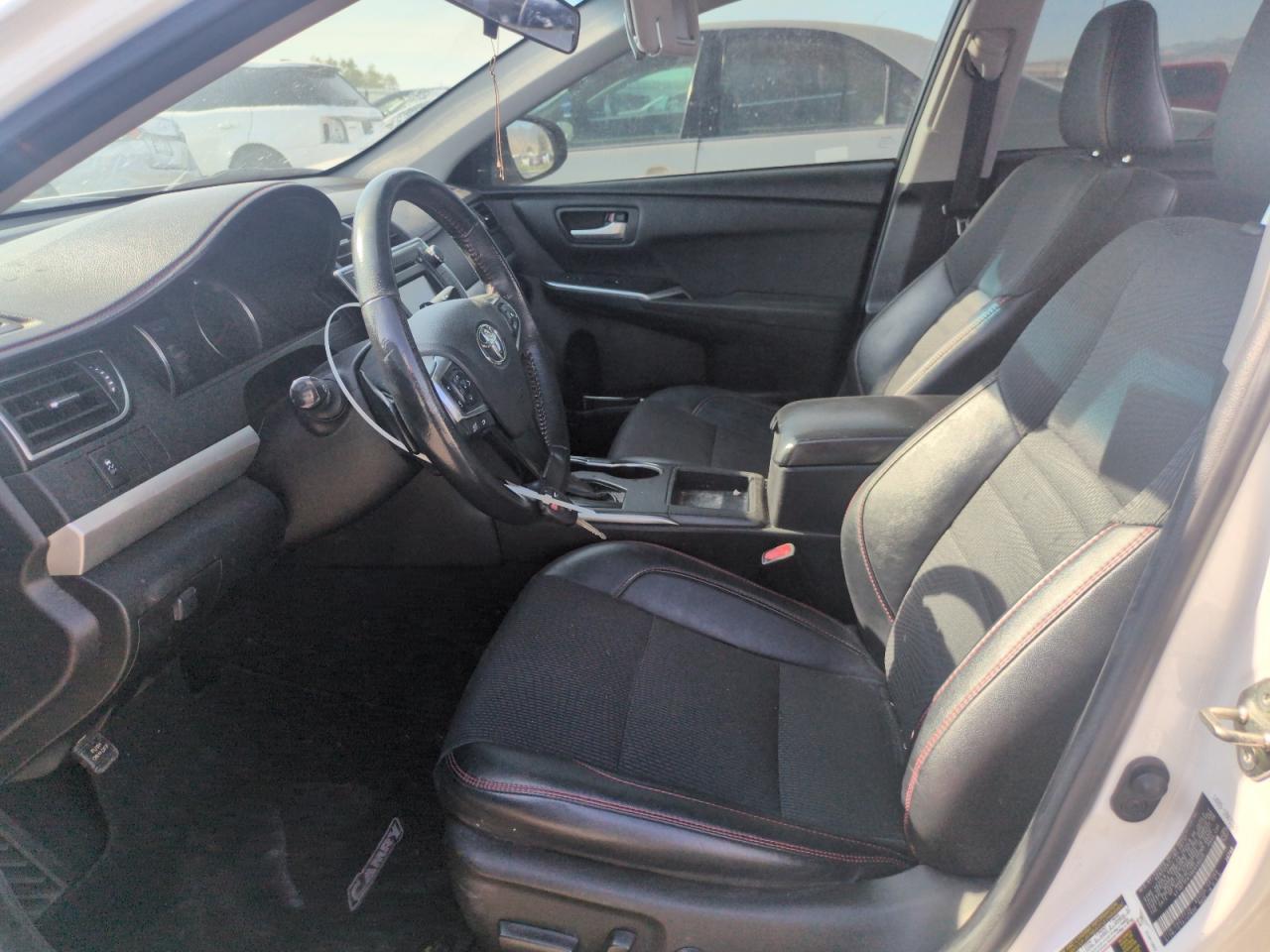 2017 Toyota Camry Le - Image 7