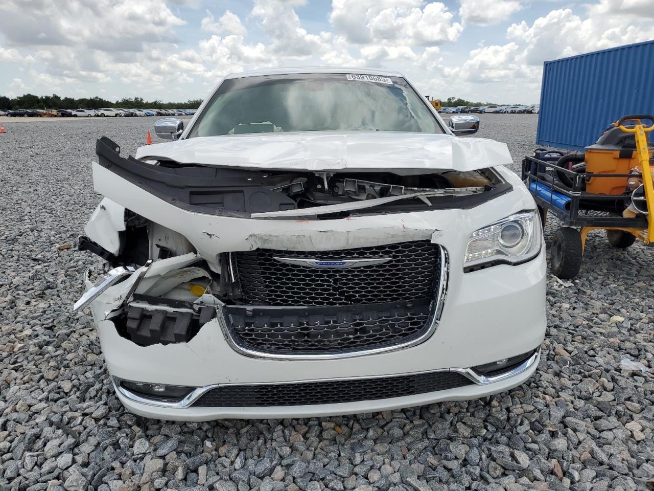 2019 Chrysler 300 Limited - Image 5