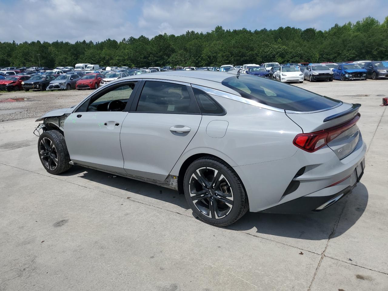 2023 Kia K5 Gt Line - Image 2