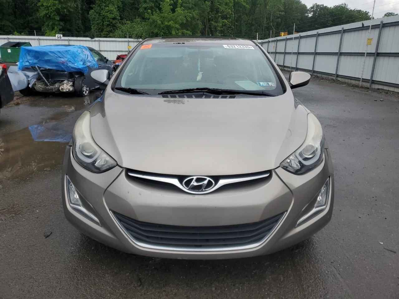 2015 Hyundai Elantra Se - Фото 5