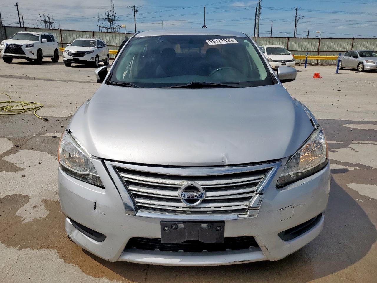 2015 Nissan Sentra S - Фото 5