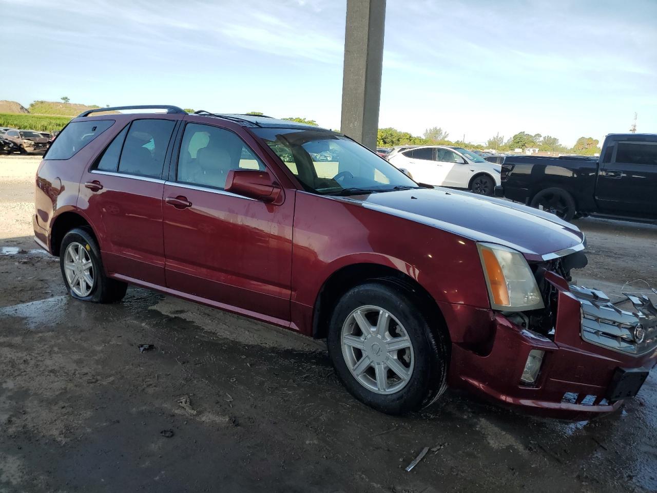 2004 Cadillac Srx - Image 4