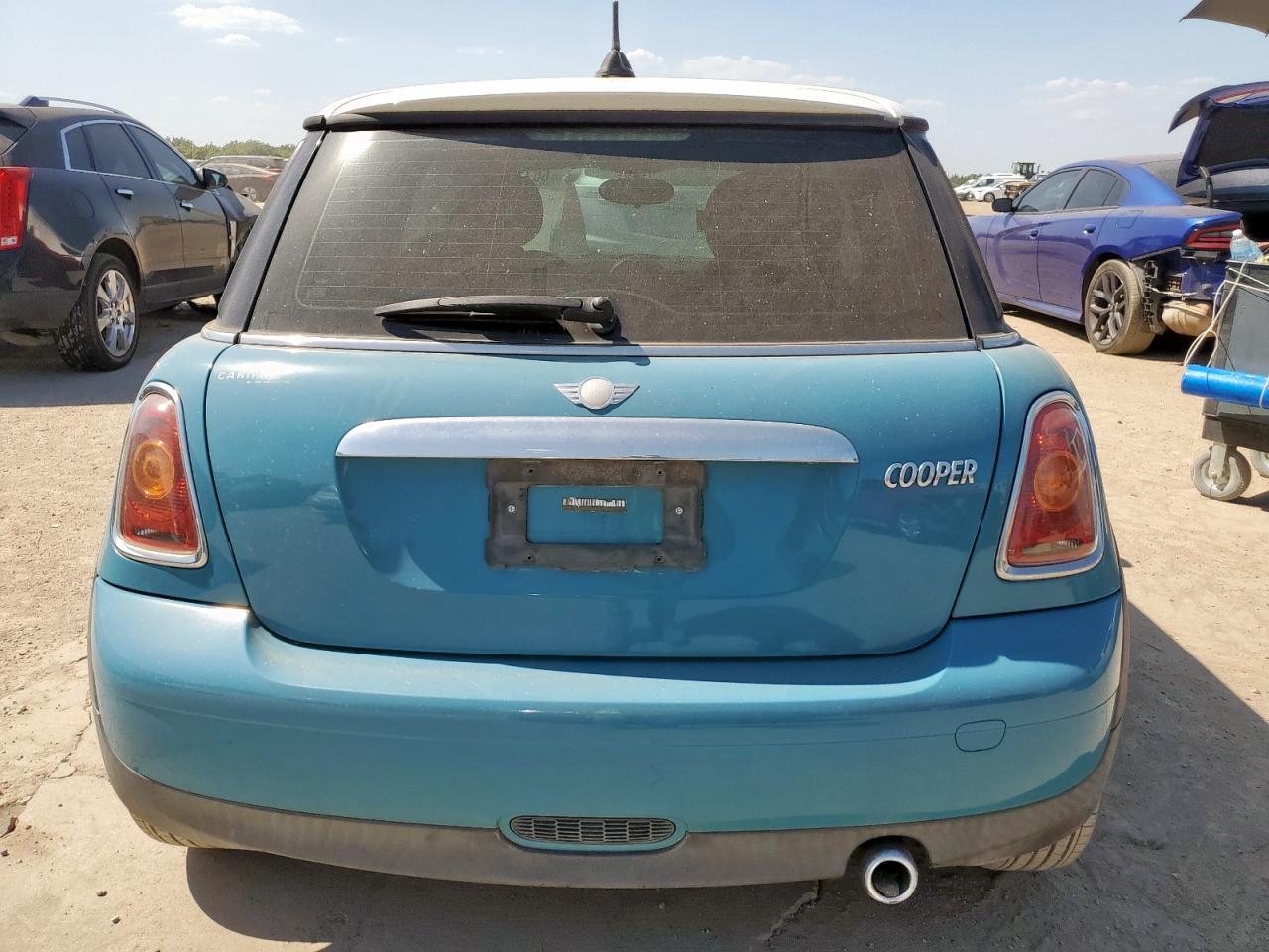 2010 Mini Cooper - Image 6