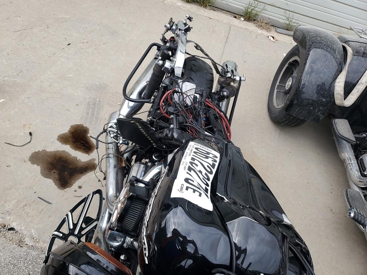 2017 Harley Davidson Flhx Street Glide - Фото 5