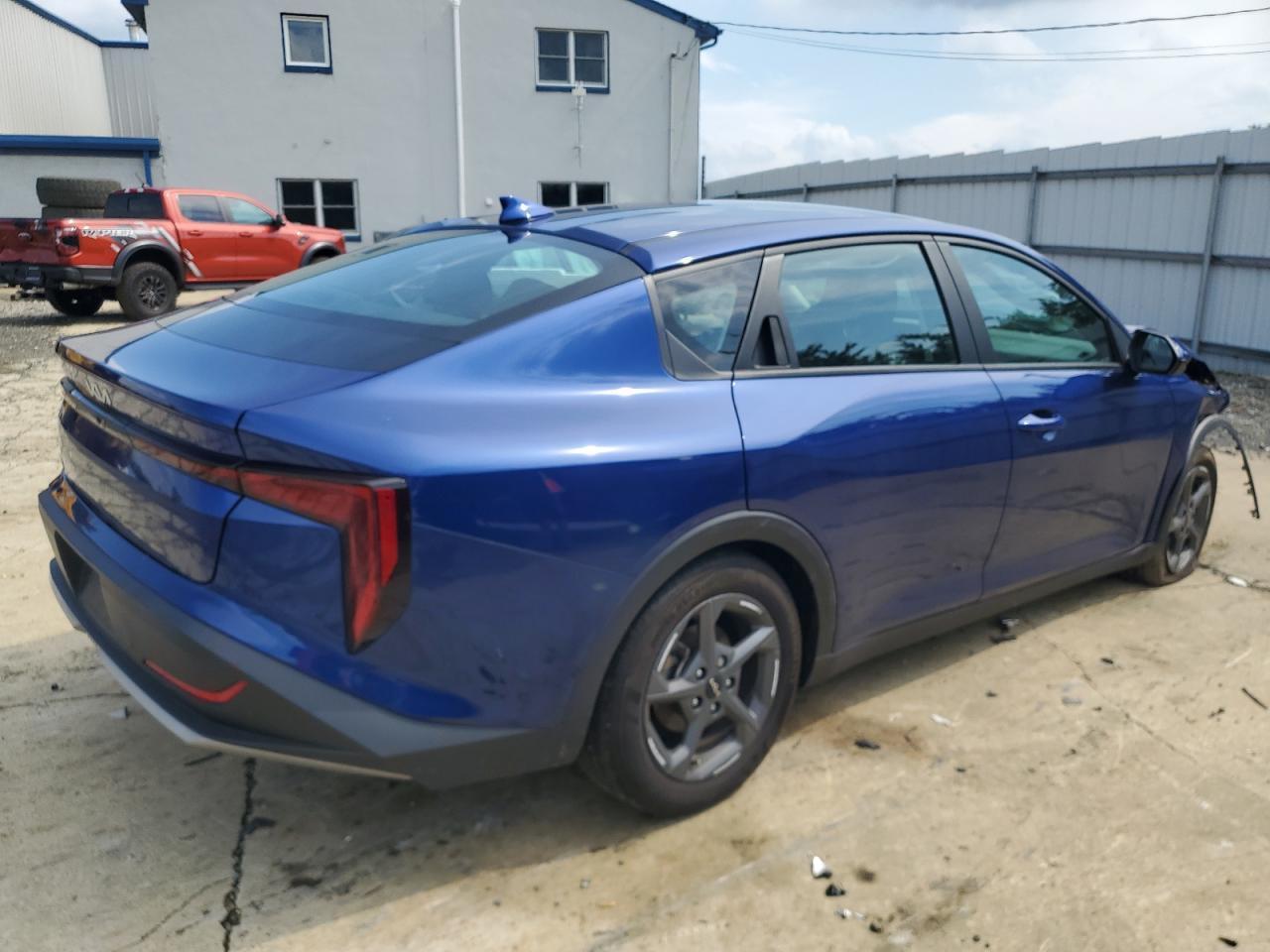 2025 Kia K4 Lx - Image 3