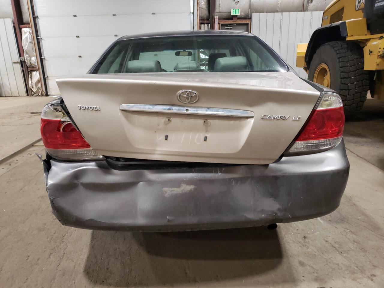 2005 Toyota Camry Le - Фото 6