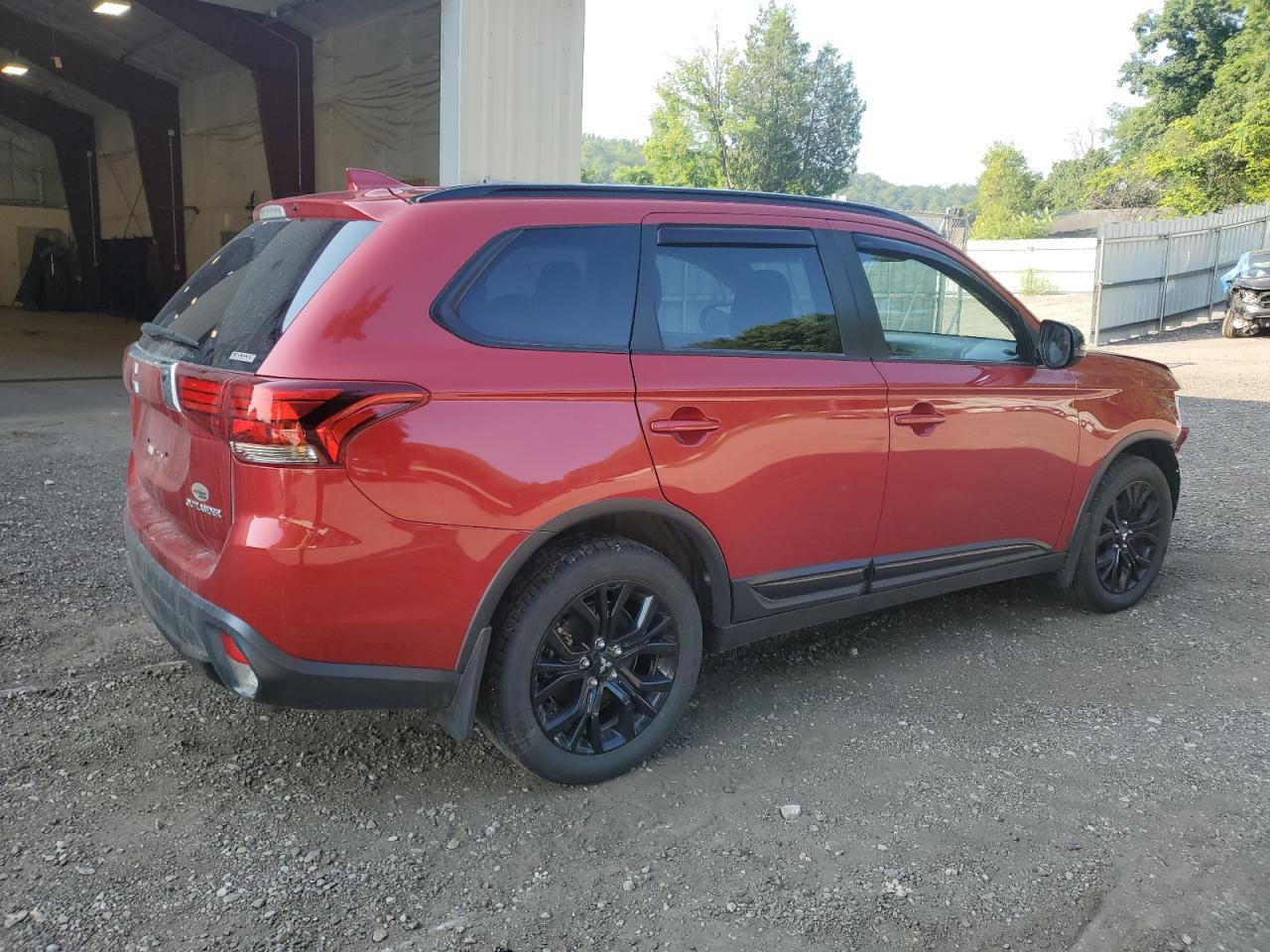 2018 Mitsubishi Outlander Se - Фото 3