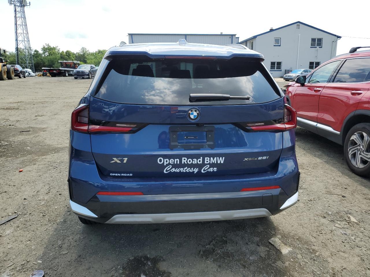 2025 BMW X1 xDrive28I - Фото 6