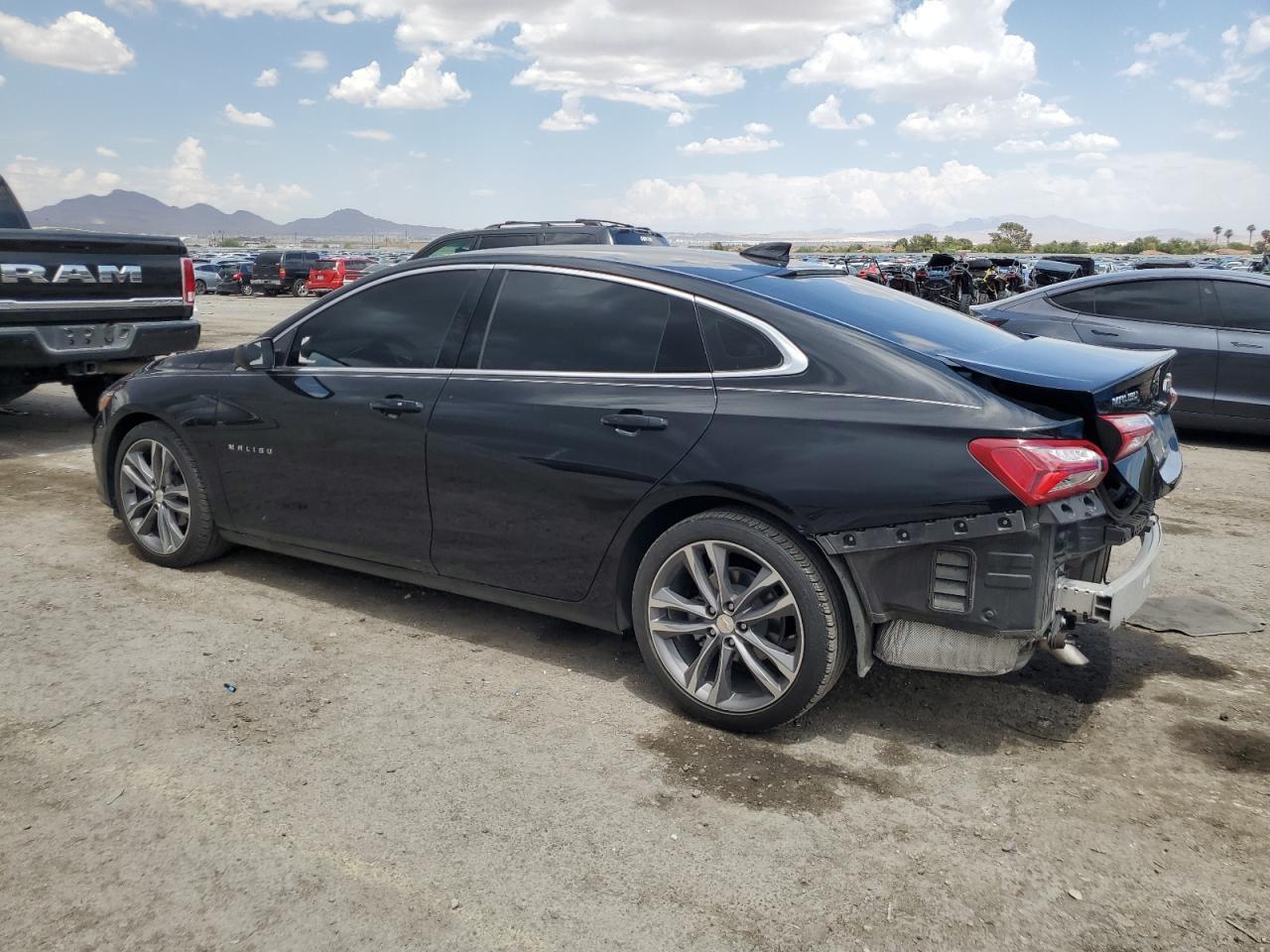 2022 Chevrolet Malibu Lt - Image 2