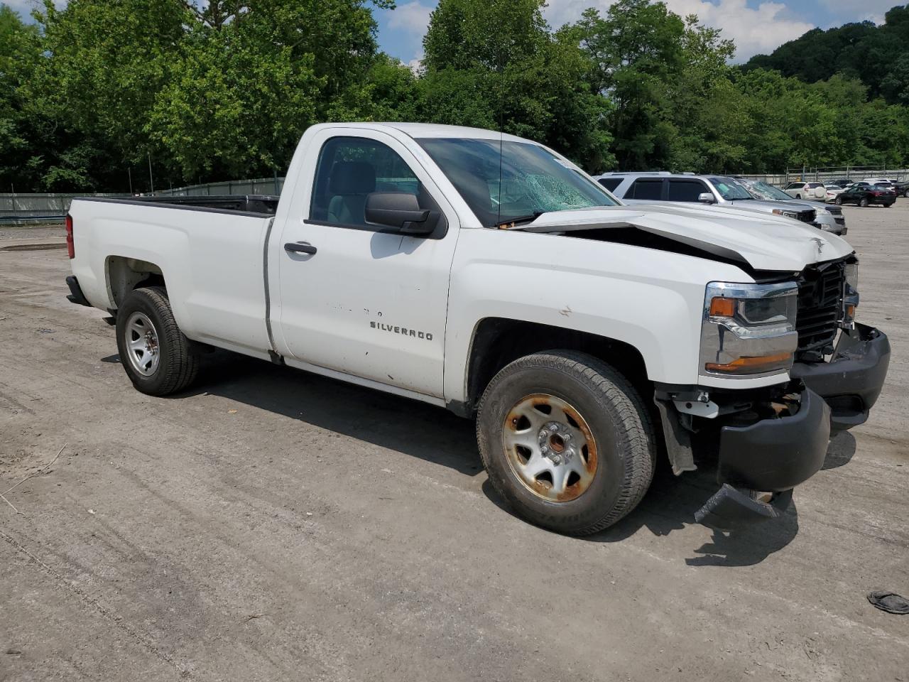 2018 Chevrolet Silverado C1500 - Image 4