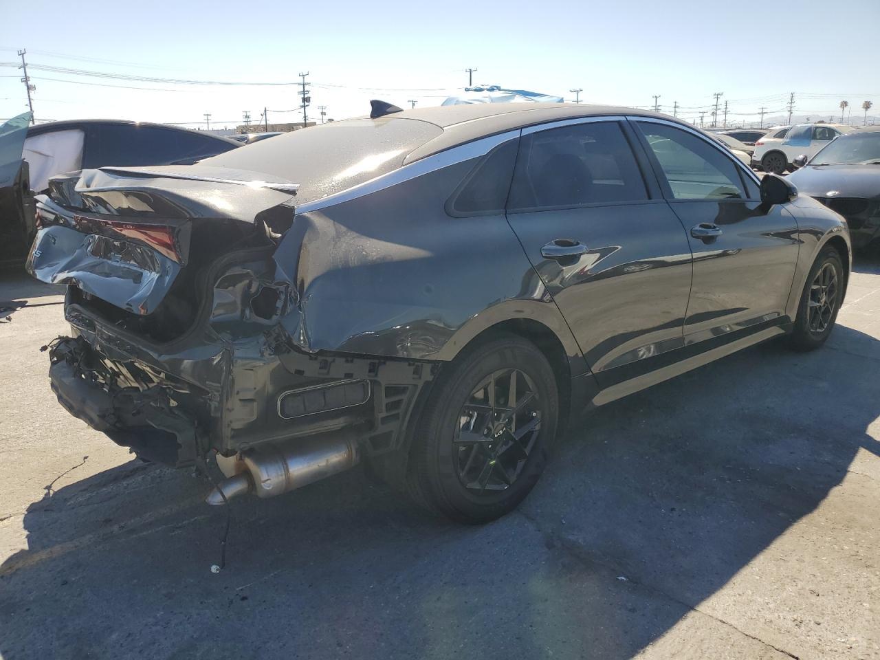 2025 Kia K5 Lxs - Фото 3