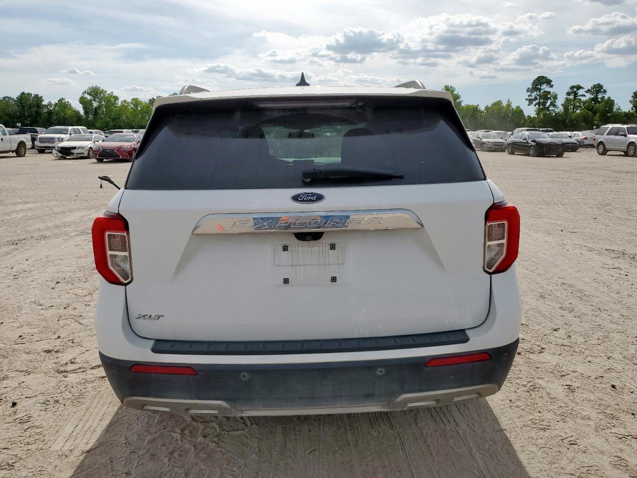 2022 Ford Explorer Xlt - Фото 6