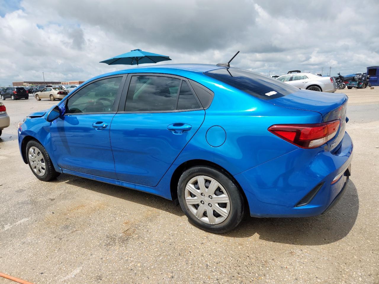 2022 Kia Rio Lx - Image 2