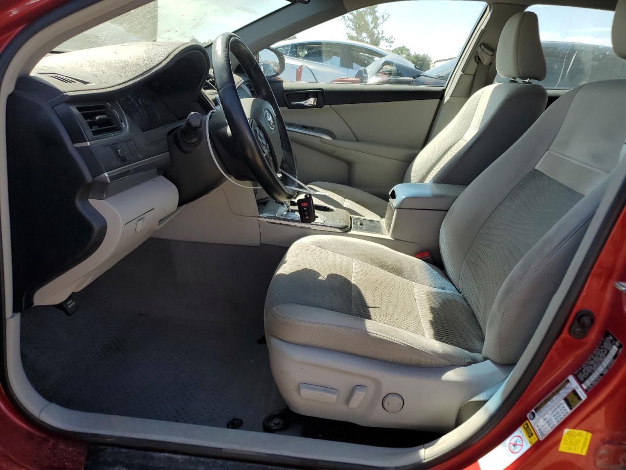 2014 Toyota Camry Hybrid - Фото 7