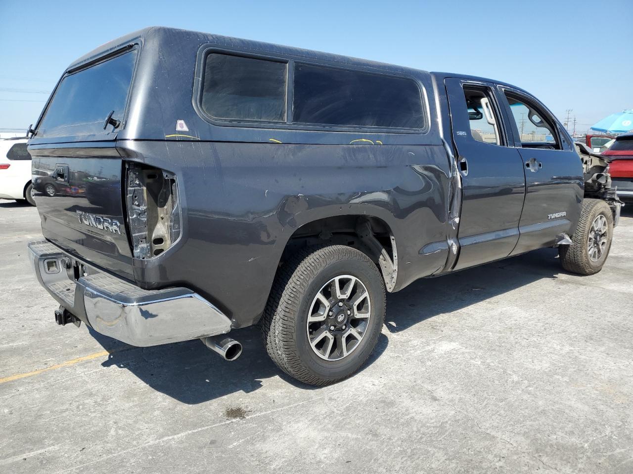 2015 Toyota Tundra Double Cab Sr - Image 3