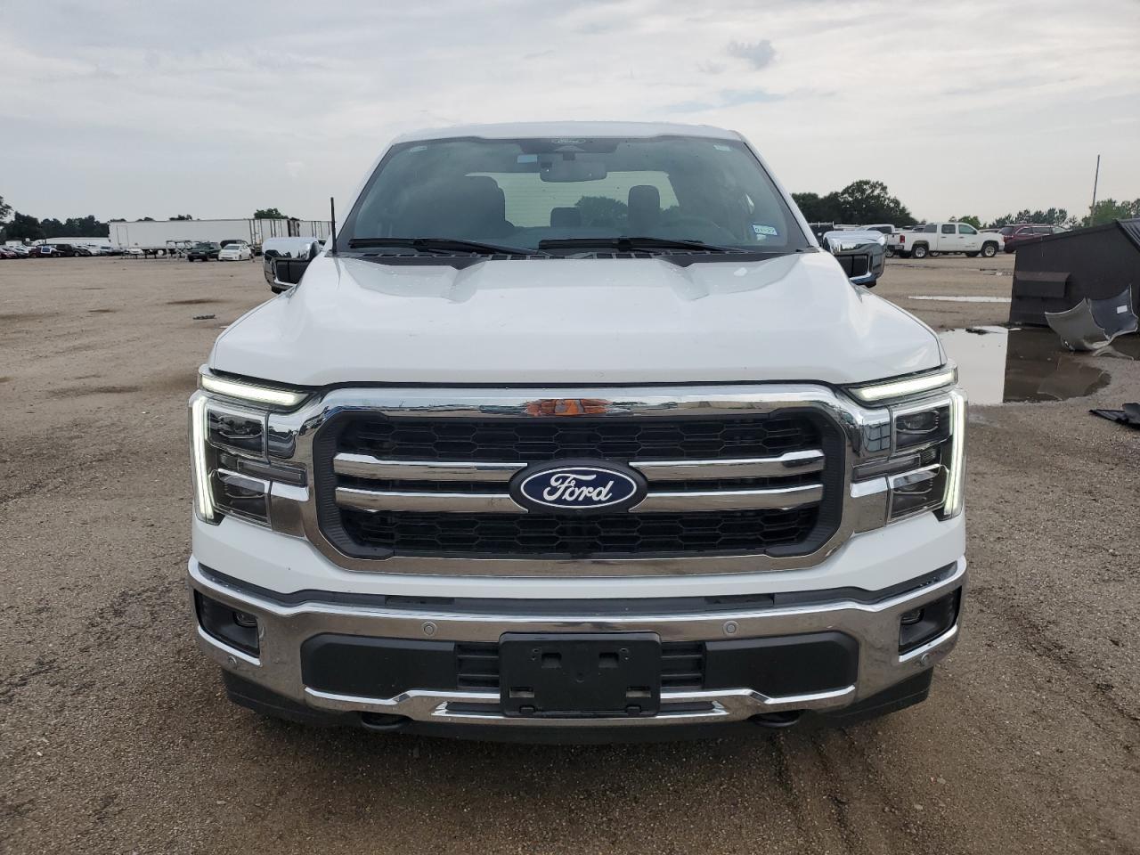 2025 Ford F150 Lariat - Image 5