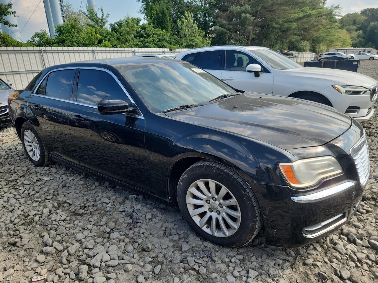 2012 Chrysler 300 - Фото 4