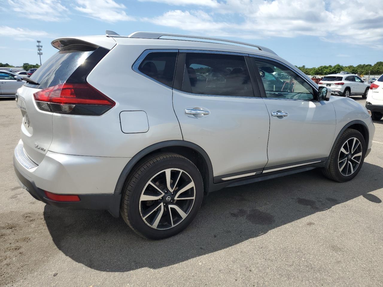 2018 Nissan Rogue S - Фото 3