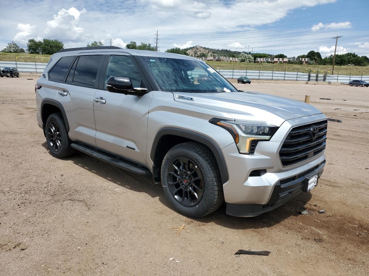 2025 Toyota Sequoia Sr5 - Фото 4