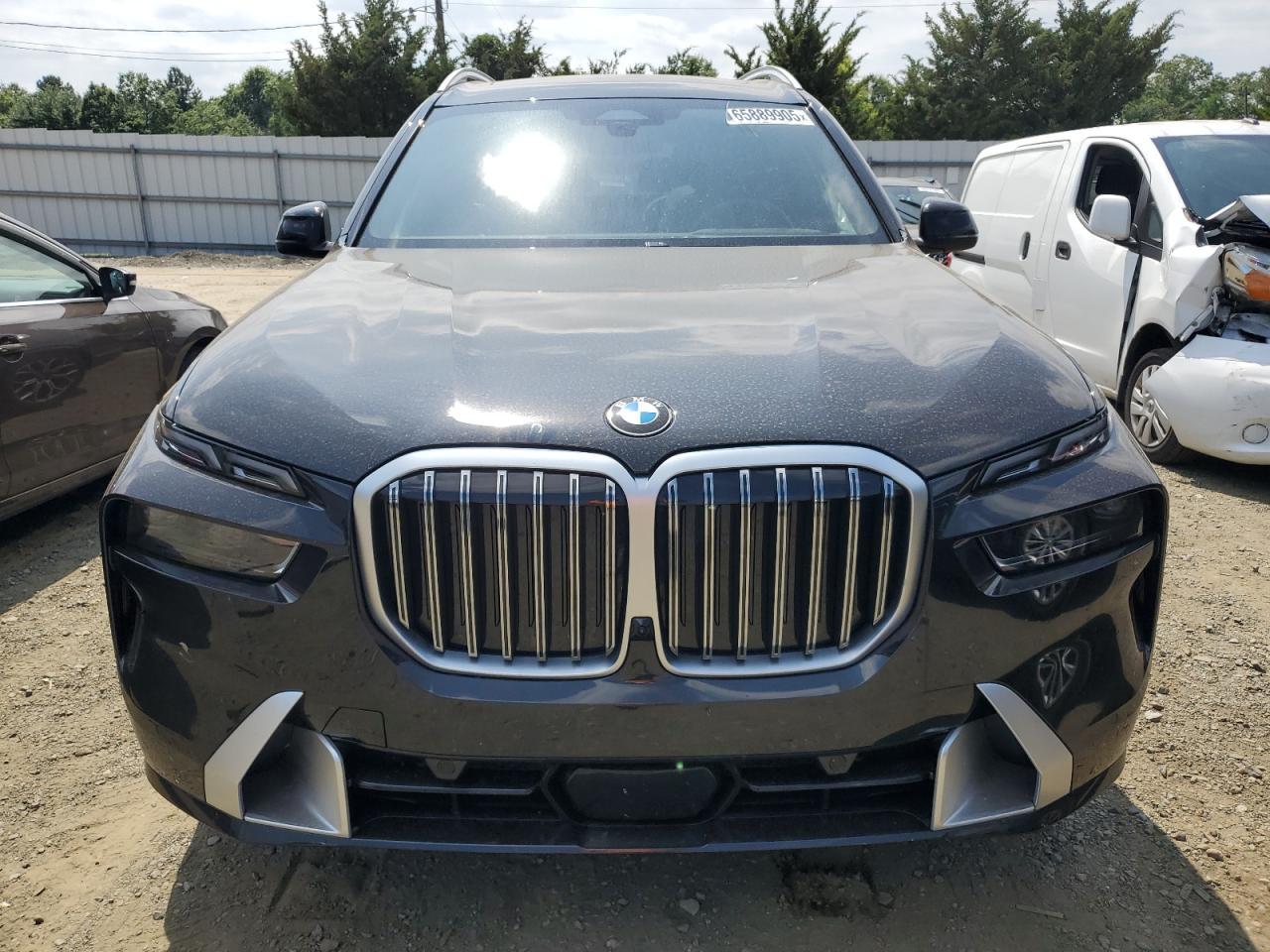 2025 BMW X7 xDrive40I - Фото 5