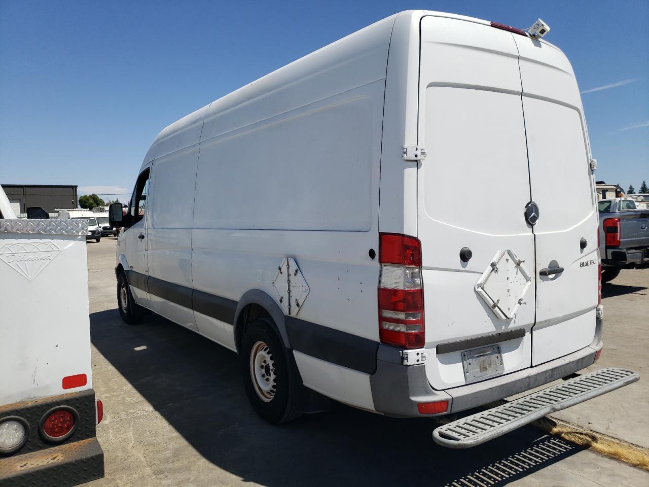 2011 Mercedes-Benz Sprinter 2500 - Image 2