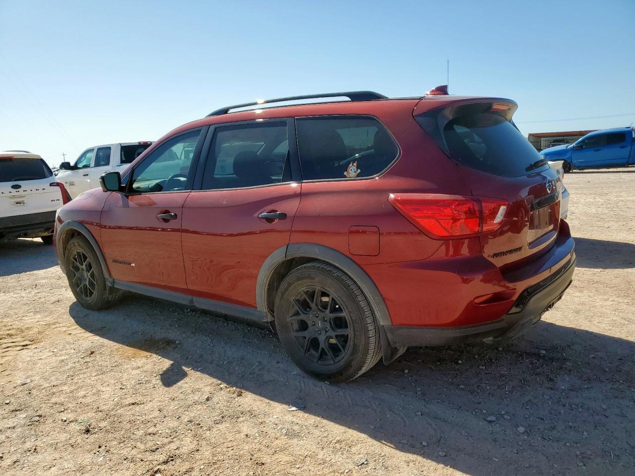 2020 Nissan Pathfinder Sl - Фото 2