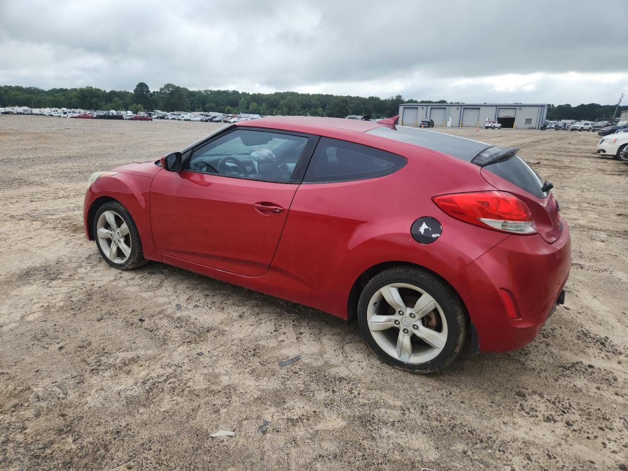 2013 Hyundai Veloster - Фото 2