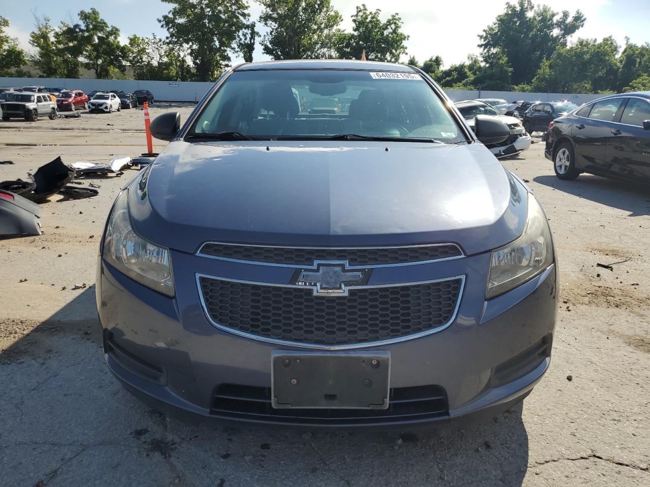 2014 Chevrolet Cruze Ls - Фото 5