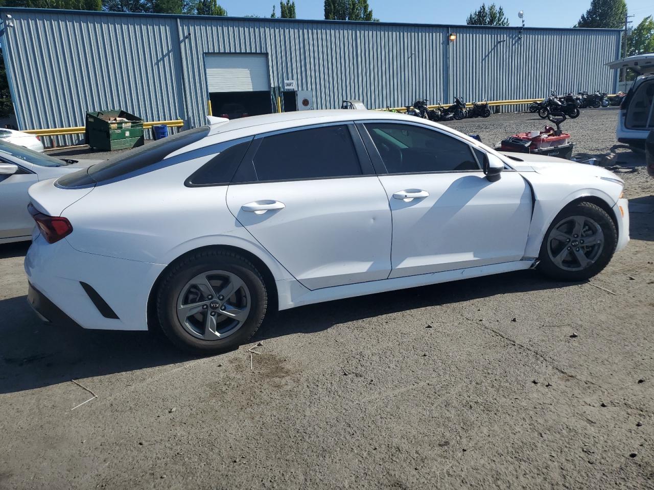 2021 Kia K5 Lxs - Image 3