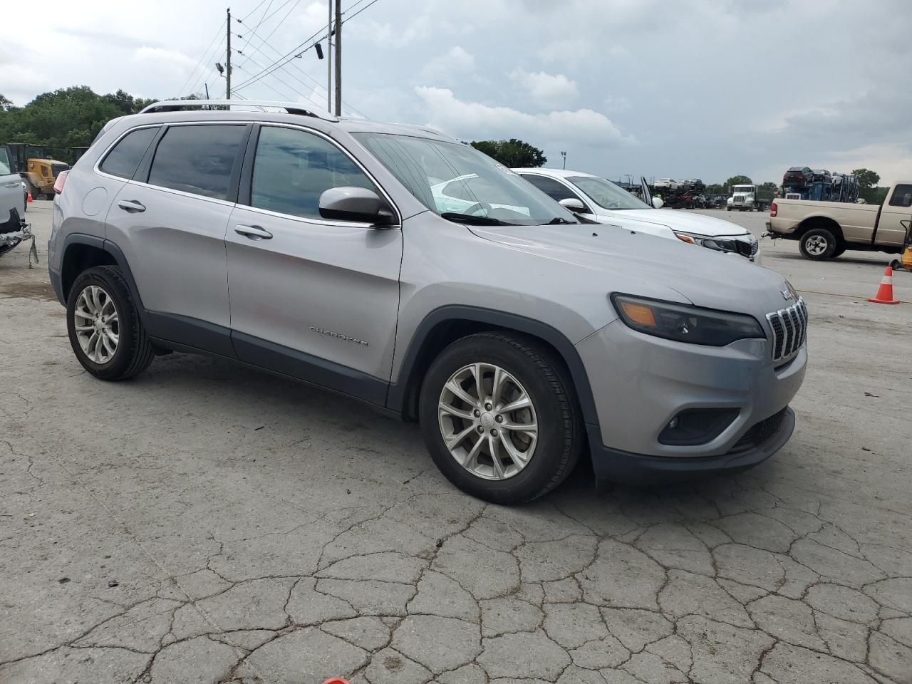 2019 Jeep Cherokee Latitude - Image 4