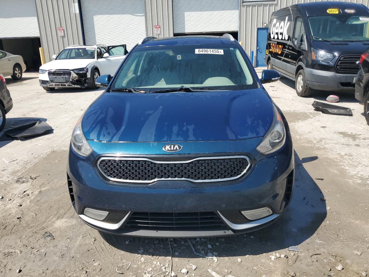 2017 Kia Niro Ex Touring - Фото 5