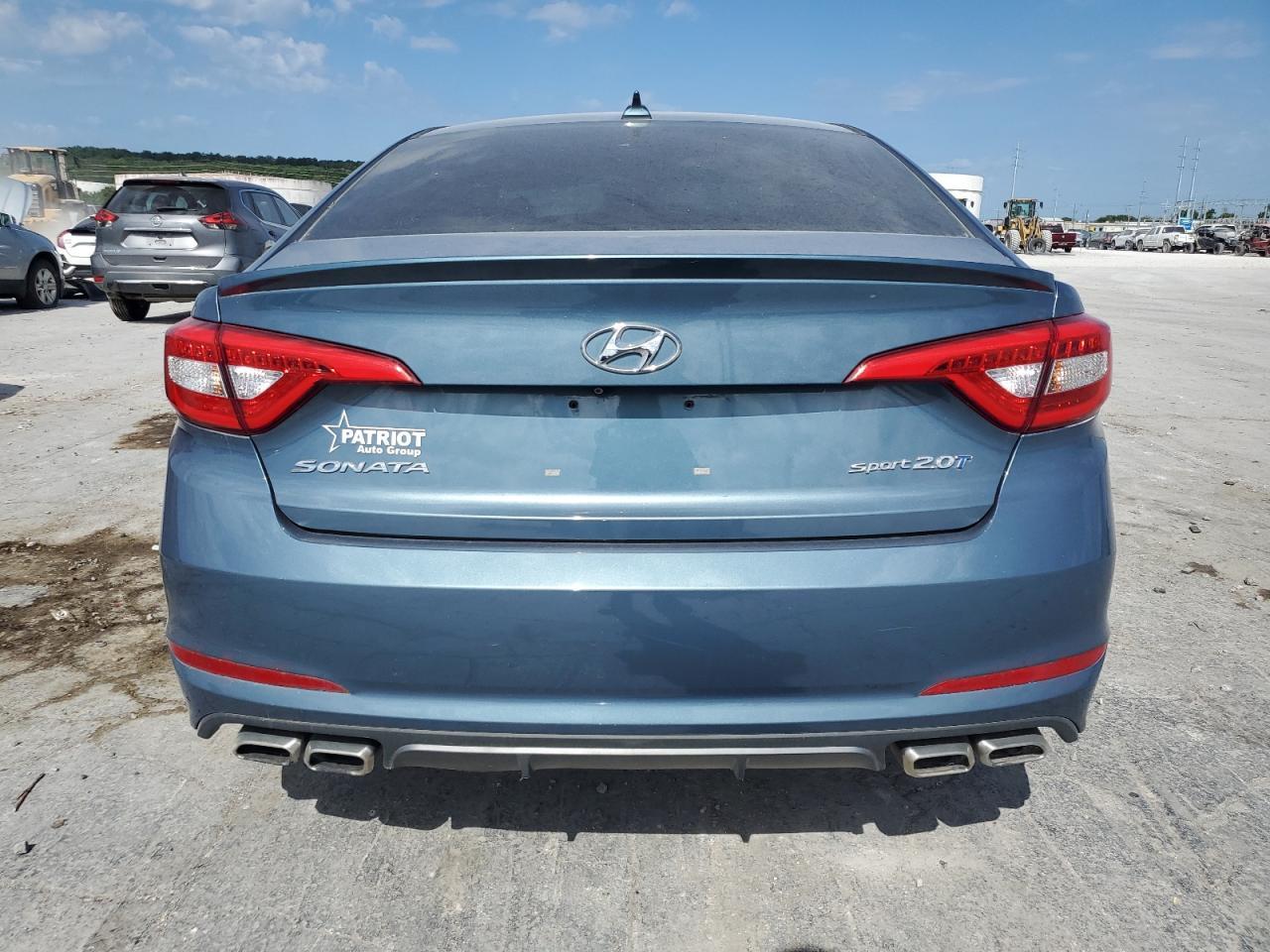 2015 Hyundai Sonata Sport - Image 6