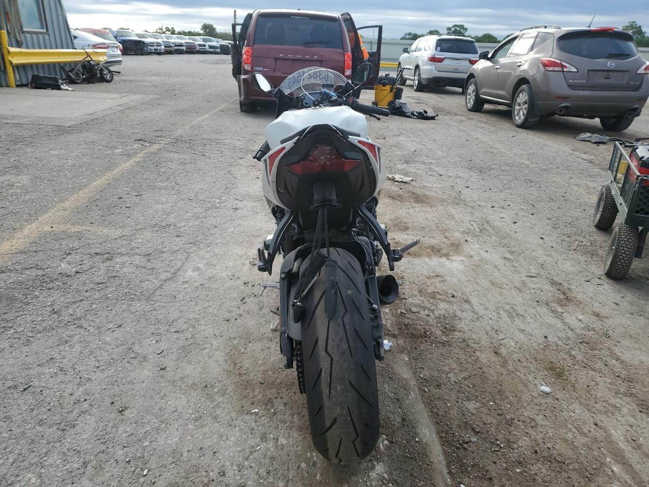 2025 Kawasaki Zx636 K - Фото 4