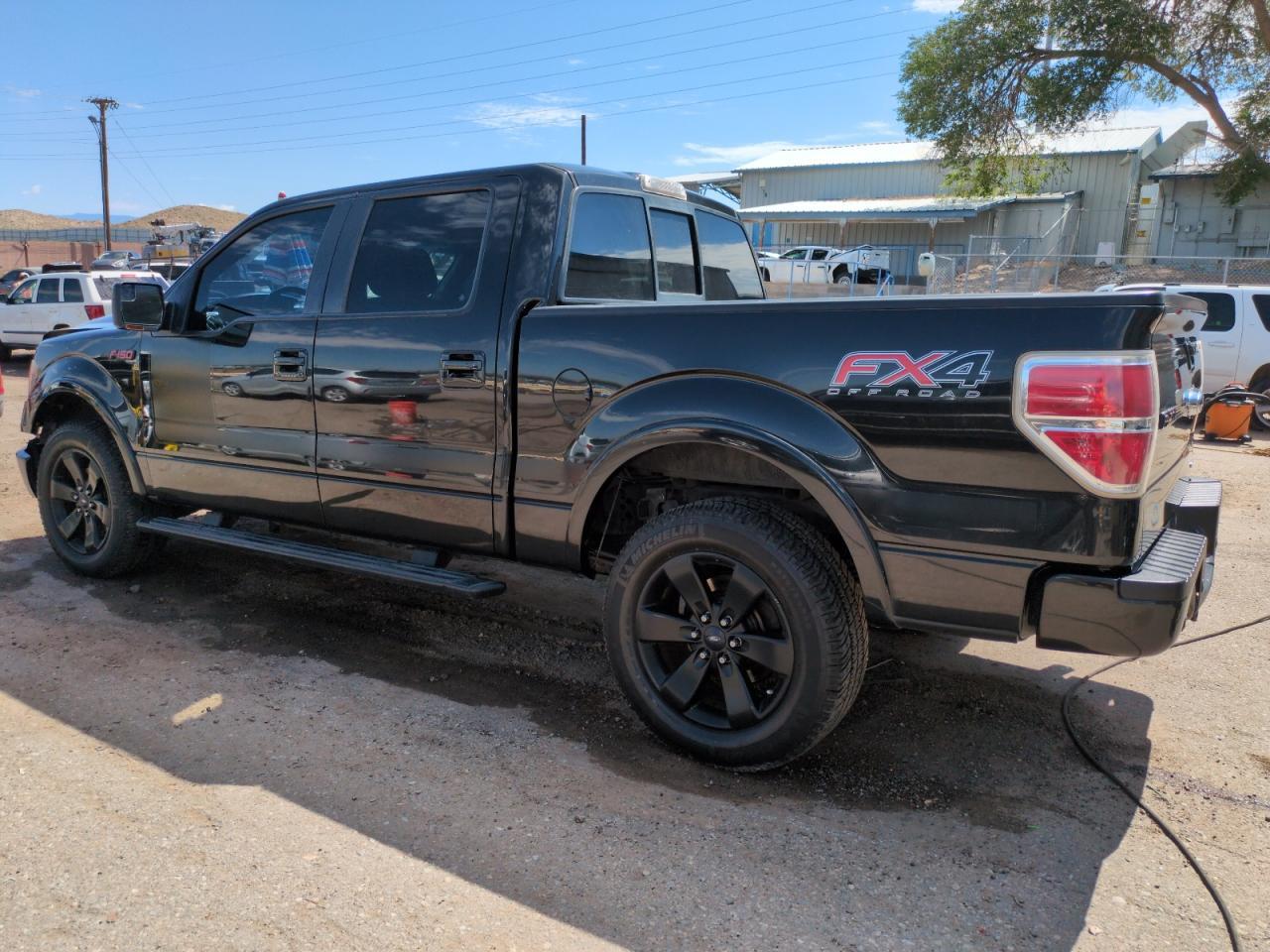 2013 Ford F150 Supercrew - Фото 2