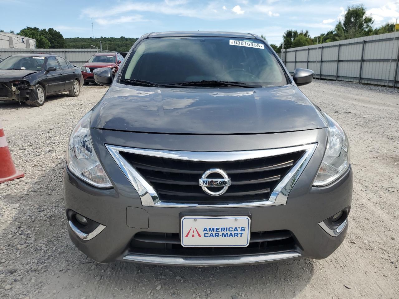 2018 Nissan Versa S - Фото 5