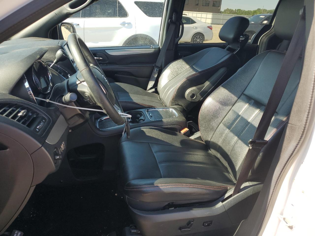 2019 Dodge Grand Caravan Gt - Image 7