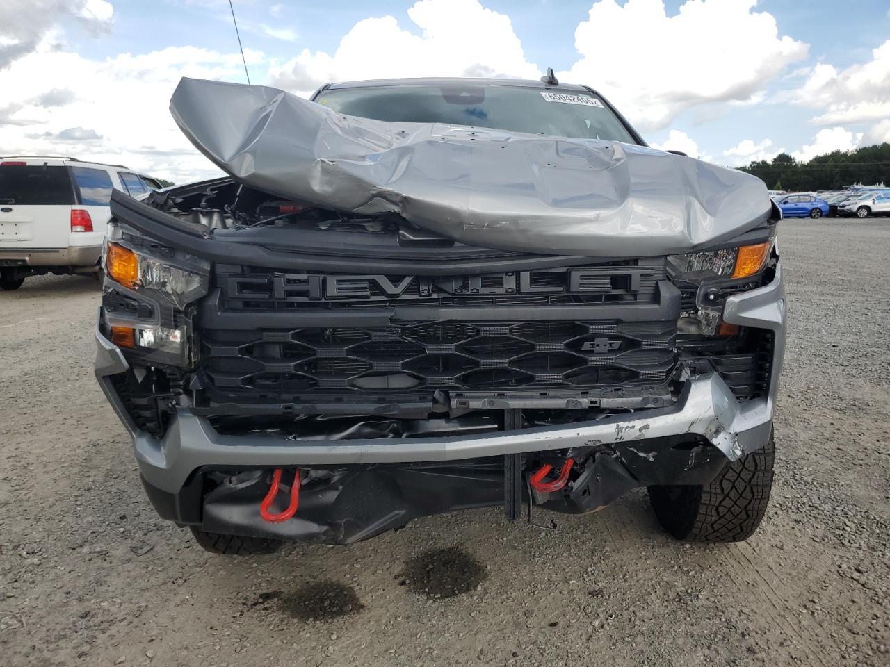 2023 Chevrolet Silverado K1500 Trail Boss Custom - Image 5