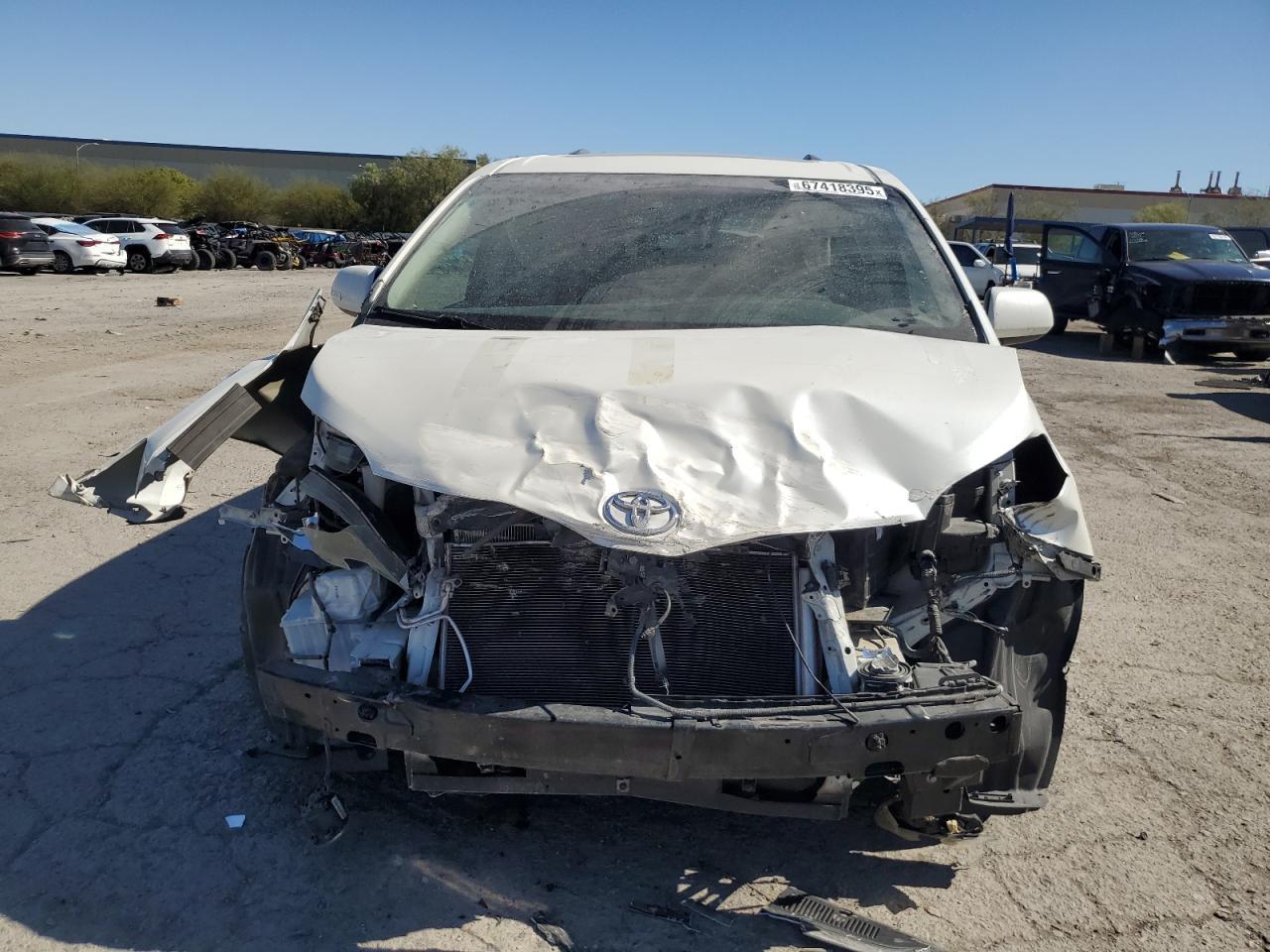2015 Toyota Sienna Xle - Фото 5