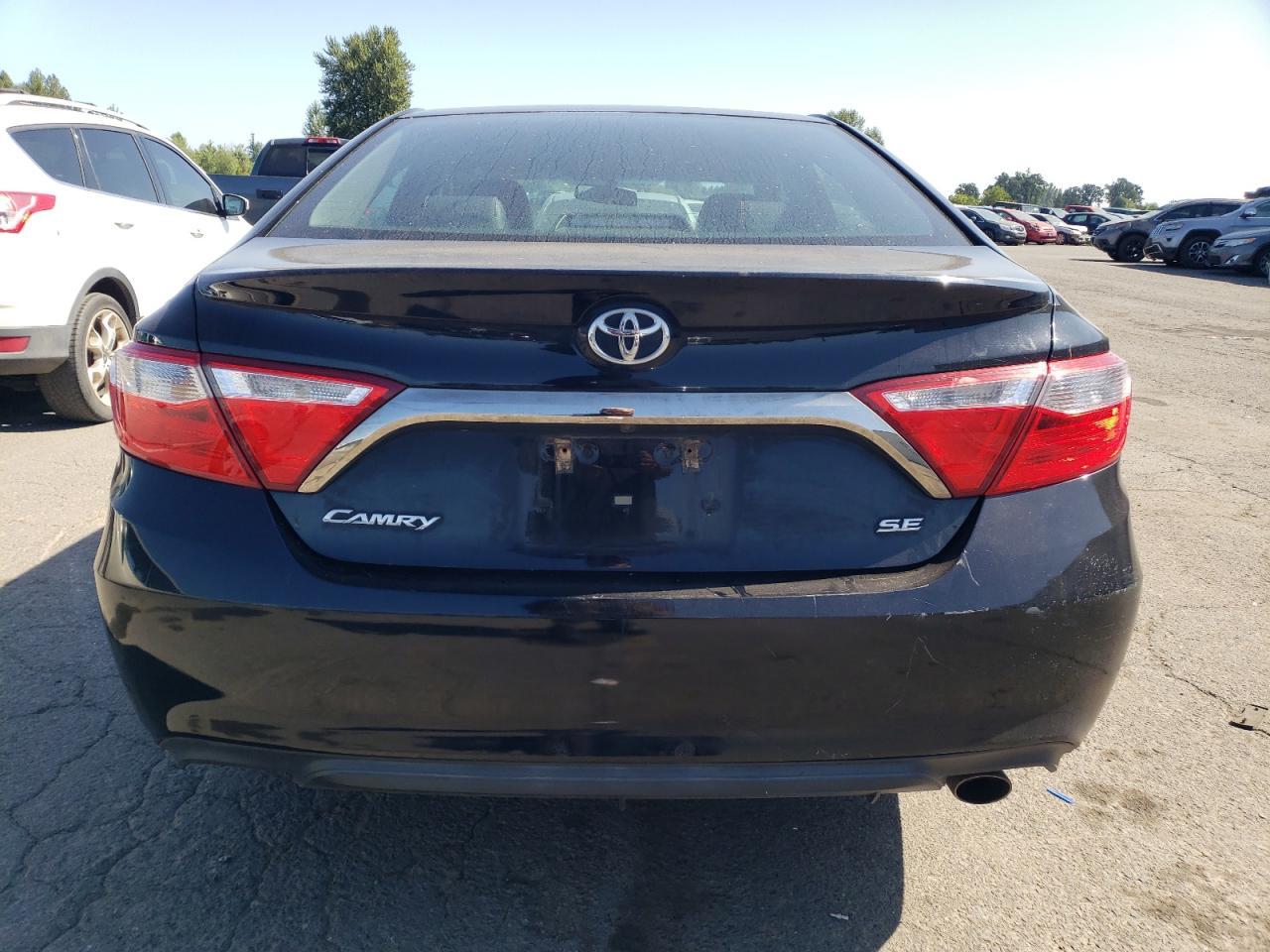 2015 Toyota Camry Le - Фото 6