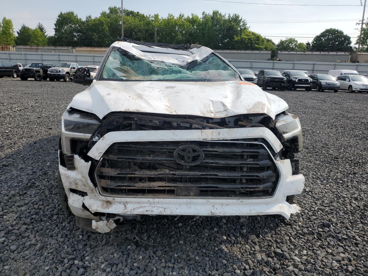 2024 Toyota Sequoia Sr5 - Фото 5