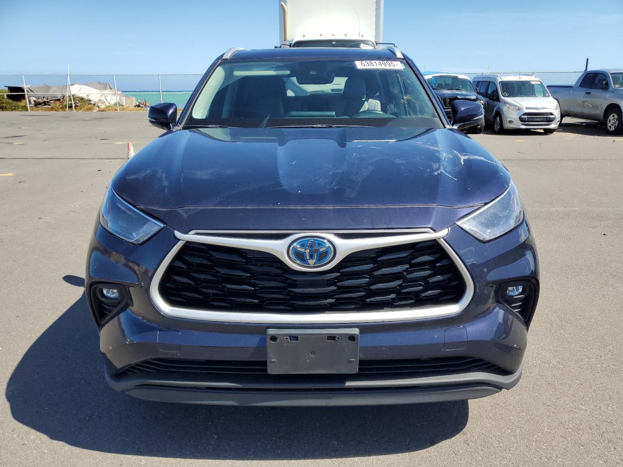 2022 Toyota Highlander Hybrid Xle - Image 5